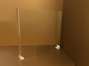 Spuckschutz, Schutzscheibe aus transparentem Plexiglas mit Ausschnitt für Durchreichen oder Reden.